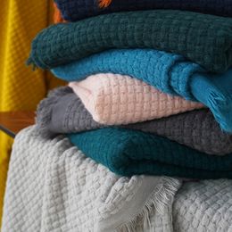 BlanketNordic Knitted Sofa Blanket Office Nap Tassel Leisure Air Conditioning Blanketfor Spring Autumn Plaid Bed Sheet Bedding 221203
