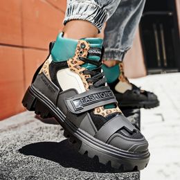 Fashion Mixed Colors Mens Martin Boots Leopard Round Toe Motorcycle Shoes Casual Botas Man Short Ankle Outdoors Boot