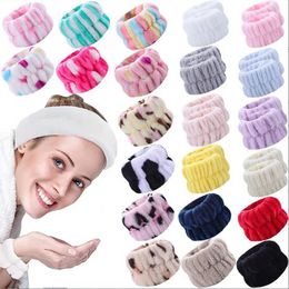 Coral Velvet Towel Waterproof Face Wrist Head Ornaments Dual Absorbent Wipe Sweat Head With Sports Hair Band Wholesale tt1205