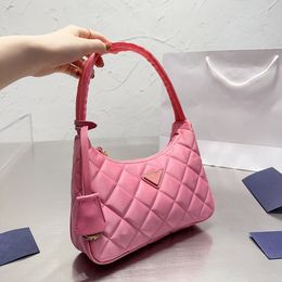 Tragetaschen Designer-Taschen Luxus-Tragetaschen Handtaschen Frauen Nylontasche Mode Umhängetasche Messenger einfaches Einkaufen Schultertasche Geldbörse 221205