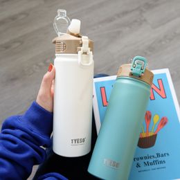 Thermoses Large Capacity Double Stainless Steel Thermos Mug With Straw Portable Vacuum Flasks Creative Thermal Bottle Tumbler Thermocup 221205