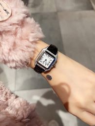 27mm New Couple Geometric Panthere Watches Women Men Zircon Quartz Watch Black Leather Panther Wristwatch Roman Number Clock