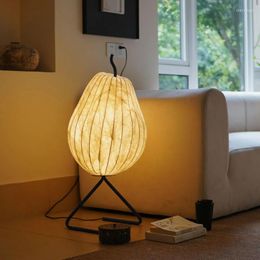 Floor Lamps Japanese Style Quiet Wind Pear Silk Lamp Middle Ancient Sydney Retro Living Room Light Luxury Design Atmosphere