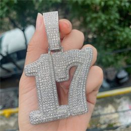 Uomo Donna Bling Gioielli Placcato in oro Pieno CZ Pietra Nome personalizzato Lettera Numero Collana con pendente con catena a corda da 3 mm da 24 pollici