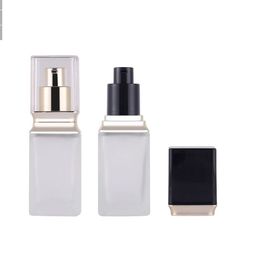 Luxury Square Cosmetic Packaging Glass Bottles Lotion Pump Bottle with Pressing Cover