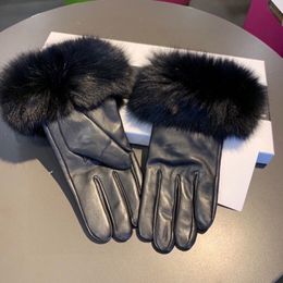 Designer Gloves Leather CH Glove Ladies Sheepskin Rabbit Fur Winter Mitten For Women Official Replica Counter Quality European Size T0P Gift AAAA