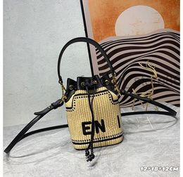 2022 new fashion Multi- function Luxury Co-Branded 0ld Flower Shoulder bags Bucket Bag With Two Detachable Straps Lady Casual Cross-body Bag top quality