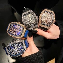 PINTIME Men Luxury Watch Iced Out Diamond Bezel Fashion Watches Waterproof Shinning Quartz Wristwatch Blue Leather Strap Clock