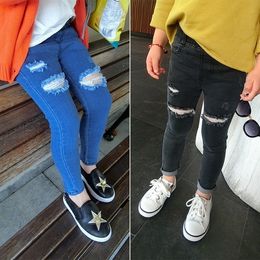 Trousers Autumn Girls Kids Cotton Skinny Jeans Children Hole Pencil pants Girl Black Blue Ripped for 3 7 Years 221207