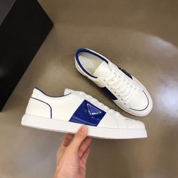 Perfect Brand Men Downtown Sneakers Shoes Enamelled Triangle Skateboard Walking White Black Leather Man Leisure Flats Man Outdoor Trainer