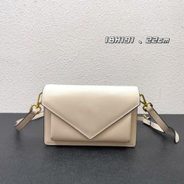 Designer Bag Handbag Lambskin Nylon Lining Shoulder Bag Ladies Messenger Leather Strap Flap Buckle Soft Fashion Luxury New 2022