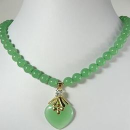 beautiful 7-8mm light green jade bead fine Jewellery silver plated heart jade pendant necklace