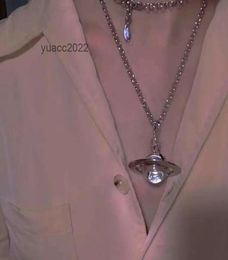 Anh￤nger Halsketten Netz rot West Vivian Westwood Orb Glass Perle Erde Planet Drei￟igaler Farb Diamant Tiny Halskette Gro￟e Swe5650024