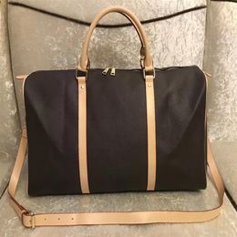 large capacity women travel duffel bags 2021 quality men shoulder handbag handbags carry on luggage bottom rivets 62cm with l279t