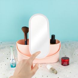 Cajas de almacenamiento Caja de maquillaje creativo con LED Light Mirror Portable Travel Cosmetics Touch Organizador