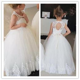 Girl Dresses Simple Tulle Lace Flower Dress For Wedding Appliques Custom Made First Communion Gowns Puffy Girls Birthday Party