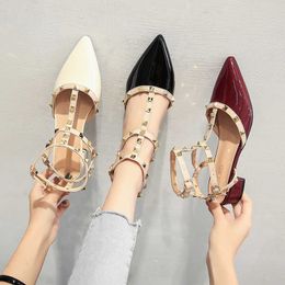 Spring and Summer 2020 New Patent Leather Pointed Thick Heel Women Sandals Word Buckle Large Size Women's Shoes T230103 ccc0 Sals 's