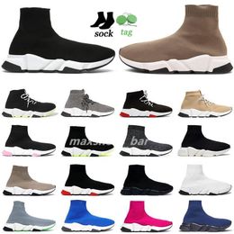 2022 sock sport Running shoes men women sneakers trainer classic triple black white yellow Green mens fashion flat casual shoe cushion socks 36-45 m8