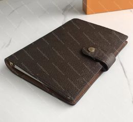 Ноутбук роскошные дизайнерские сумки сцепления бренд городские женщины и мужские кошельки добавляют практичность и моду к этой универсальной леди дизайнерской сумочке Epi Notebbook M2004