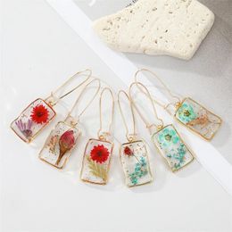 Fashion Transparent Dried Flower Drop Dangle Earrings Charm Resin Pendant Earrings For Women Girls Party Jewellery Gift