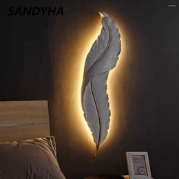 Wall Lamp Creative Sconce White Resin Feather Decorative Light For Indoor Living Room Bedroom Hallway