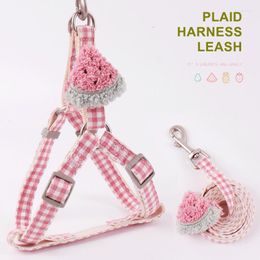 Dog Collars Cute Pet Fruit Plaid Harness Leash Set For Small Dogs Cats Cheque Vest Chest Strawberry Traction Rope Lead Walking Accessories