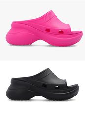 Damenmode Gummi-Plateau-Hausschuhe Pool perforierte Neon-Sandalen Edition Pool-Sandalen