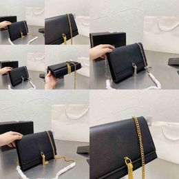 New Evening Bags Shoulder Women Messenger Handbag Classic Tassel Chain High Capacit Personalit Fashion Underarm Leather Purses Lad