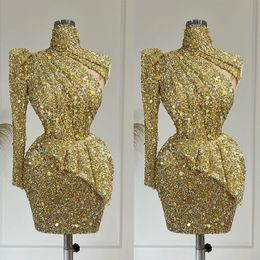 Amazing High Neck Cocktail Dresses Sequined Mini Skirt Short Prom Gowns Sexy Crystals Celebrity Evening Dress