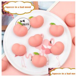 Decompression Toy Simation Peach Pinch Butt Squeeze Soft Glue Peaches Vent Toys Mobile Phone Accessories Ornaments Creative Student Dh3X1