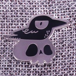 Brooches Crow Skull Lapel Pin Goth Spooky Horror Halloween Gothic Badge Enamel