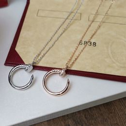 Designer Necklaces Designers luxurys jewelry Diamond Ring pendant Nails design Elegant versatile trendy style Christmas Valentine Day jewelrys very nice