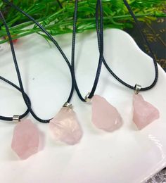 Natural Irregular Pink Rough Stone Necklaces Healing Rose Quartz Crystal Gemstone Pendant Necklace Women Jewelry