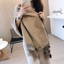 2023 New Luxury V Sciarpa Cashmere Scialle spesso Donna Inverno lungo Wram Pashmina Avvolge Hijab con nappa Bufanda Foulard 2023