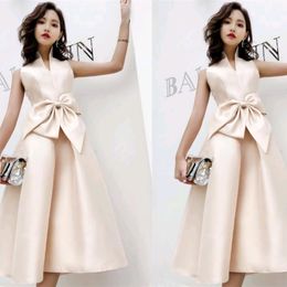 Light Pink Short Evening Dresses Satin A Line Celebrity Prom Party Gowns with Bow Robe de soiree Tea Length