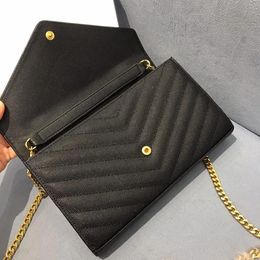 2022 Luxurys Designers Women Gold Sliver Chain Crossbody Bag Leather Handbag Bags Tote Flip Cover Shoulder Bag Wallet Cross 1214