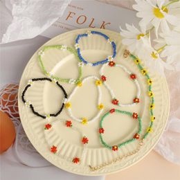 Link Bracelets Korean Flowers Daisy Beads Transparent Colorful Beaded Handmade Elastic Wristband For Women 2022 Trend Jewelry