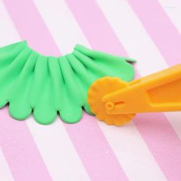 Baking Moulds Fondant Ribbon Roller Cutters Flower Border Cookie Cake Decoration Mould DIY Dough Cutting Pastry Tools Kitchen Supplies