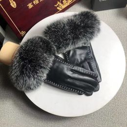 High-quality winter leather gloves womans wool touch screen rabbit fur cold - resistant warm sheepskin fingers black Colour no box a21b