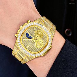 Wristwatches 2022 Quartz Men Watch Multi-function Moon Phase Diamonds Multiple Dials Stainless Steel Calendar Gold