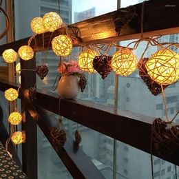 Strings 6M 40LED Battery Powered Warm White Rattan Ball String Light Fairy Lights For Home Bedroom Xmas Tree Wedding Party