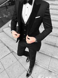 Custom-made Groom Tuxedos One Button Men Suits Peak Lapel Groomsmen Wedding/Prom/Dinner Man Blazer Jacket Pants Tie Vest M206