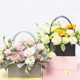 Gift Wrap Rose Party Box Packaging For Candy Cake BirthdayPortable Flower Waterproof Paper Handy Bag Kraft Handbag Wedding