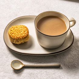 Mugs Retro Ceramic Coffee Cup And Saucer Set European Mug Luxury Latte Vintage Pottery Tea Home Water
