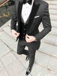 Custom-made Groom Tuxedos One Button Men Suits Peak Lapel Groomsmen Wedding/Prom/Dinner Man Blazer Jacket Pants Tie Vest M216