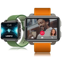 Lemfo LEM4 Pro 22 -Zoll -Display 3G Smart Watch Android 51 1200 MAH Lithium Batterie 1 GB 16 GB WiFi Take Video Austauschbar