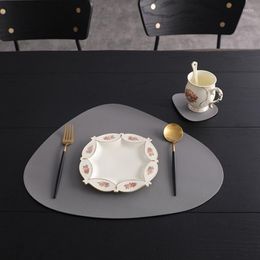 Table Mats 4 Pieces/Bag Pads Nordic PU Leather Placemat With Small Set Waterproof Insulation Mat El Home Tableware Pad