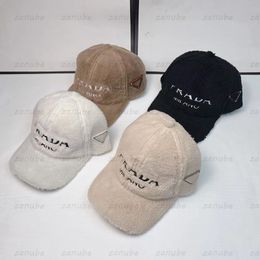 Designer Ball Caps Mens Fashion Solid Wool Furry Baseball Hat Luxury Brand Letters Cap Mens Casquette Women Nylon Sport P Hats 4 Colours