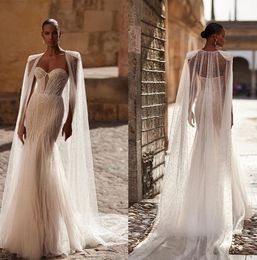 Unique Lace Wedding Dresses Beading Sweetheart Bridal Gown Custom Made with Wrap Wedding Gowns