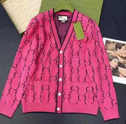 Women's Sweaters designer 22GG V-neck Twist Knitted Cardigan Sweater Coat GGity Women Ladies Solid Outwear ZU5G